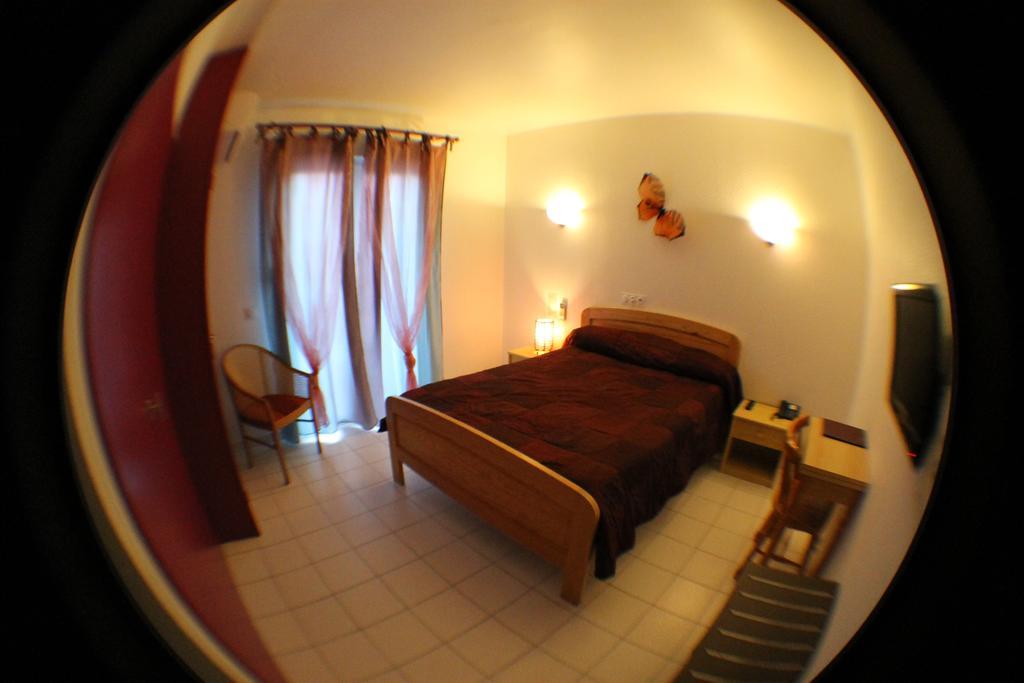 Hotel De La Pomme De Pin Vieux-Boucau-les-Bains Habitación foto
